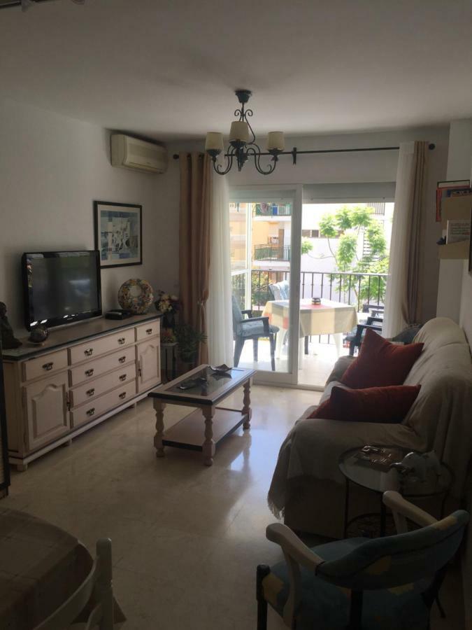 El Piso Otel Fuengirola Dış mekan fotoğraf