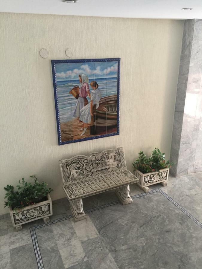 El Piso Otel Fuengirola Dış mekan fotoğraf