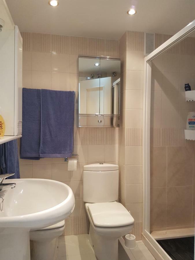 El Piso Otel Fuengirola Dış mekan fotoğraf